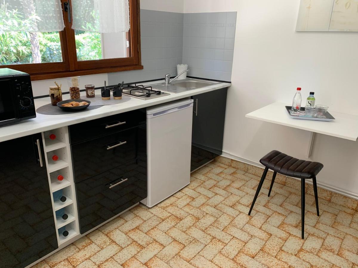 Residence Emilia Santa-Maria-Poggio  エクステリア 写真